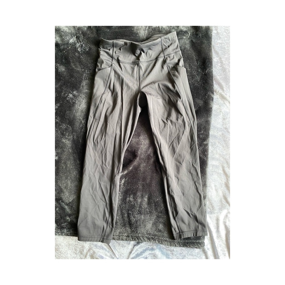 Lululemon time to sweat crop